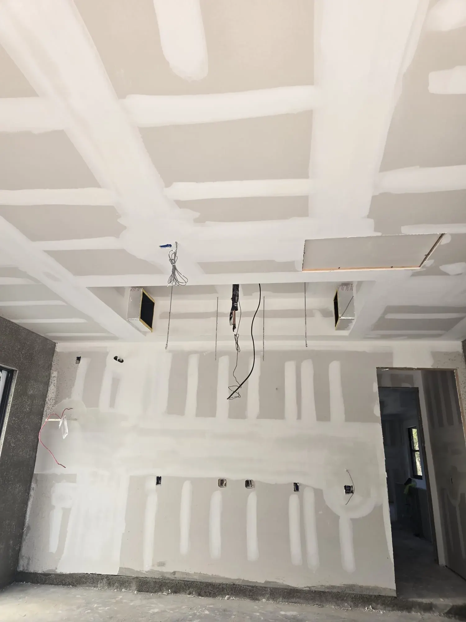 Drywall ceiling joints taped and coated, drywall finishing in Lehigh Acres